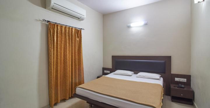 Airlines Hotel ไมซอร์ ภายนอก รูปภาพ